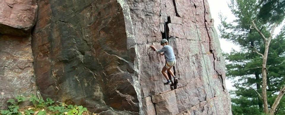 Featured image for “7th Grade Conquers Devil’s Lake”